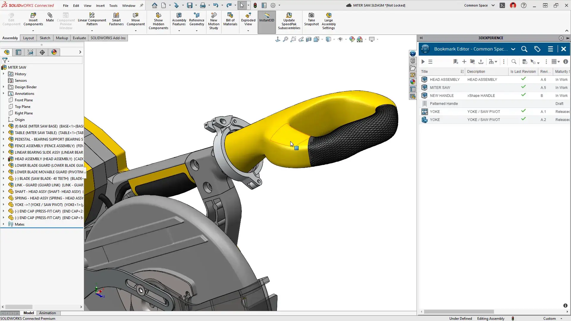 Image of SOLIDWORKS containing handle modelled with 3D Sculptor role.
